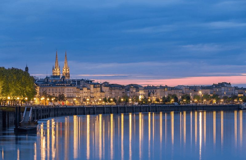 ¡Vuelos Baratos a Francia desde 10 euros! 1